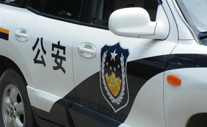 郑州警方：因与邻居租客长期存纠纷，59岁男子持刀杀3人