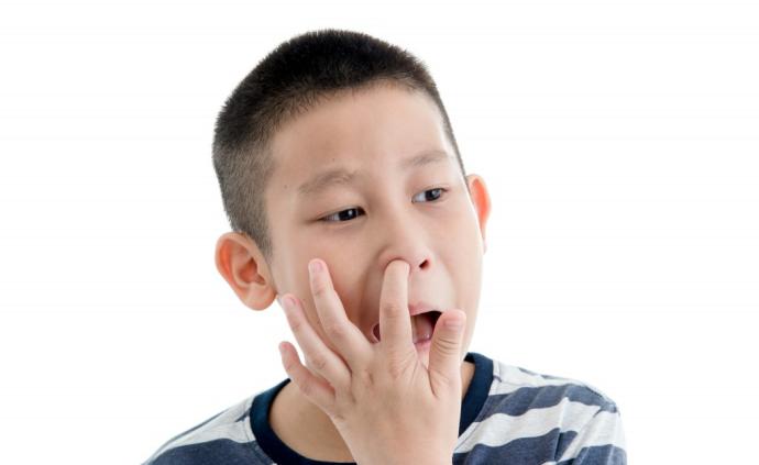 辟谣丨啥，吃鼻屎能提高免疫力？不如你试试