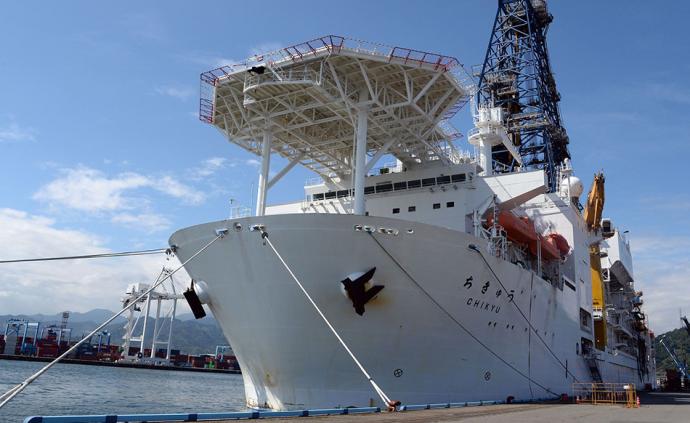 日本拟用无人潜艇调查海底稀土，推进深海稀土泥开采技术开发