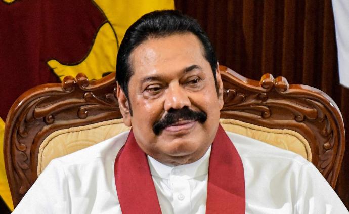 任命亲哥哥当总理仅两天，斯里兰卡新总统再任命其兼任财长