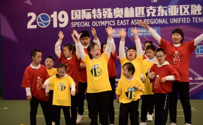 中国有了第一支特奥网球队，背后是“融合”的力量深入人心