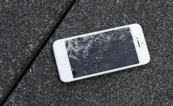 手机碎屏险、体验无忧险……小心这些消费保险有“坑”