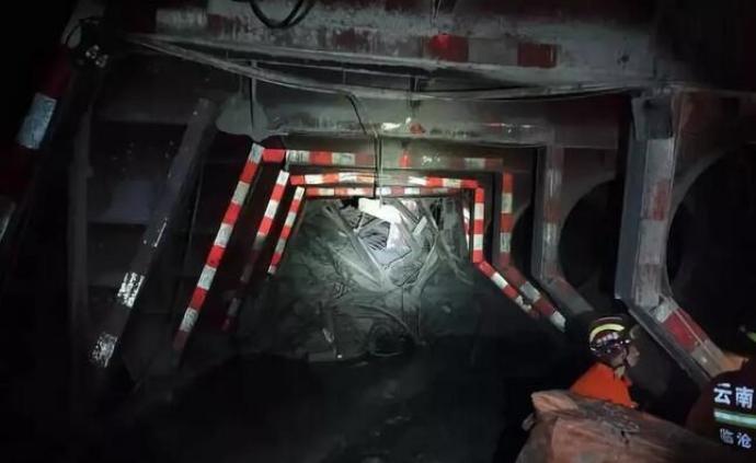 临沧事故坍塌隧道工人：现场有人叫“救命”，很多人往外跑