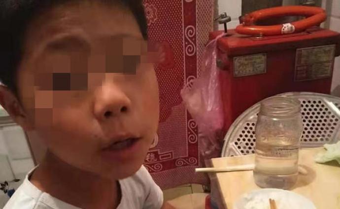 内蒙古11岁男童被父亲杀害，孩子舅舅：被红领巾、草绳勒死