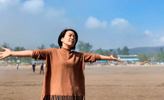 湖南双峰45岁教师戴晓冬病逝：手术、化疗未耽误学生一节课