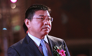 华安基金总经理李勍被免职，疑因外籍身份和“裸官”