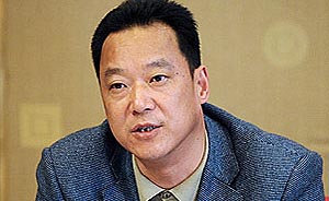 上海崇明体育局副局长施耀忠受贿18万元，被提起公诉 