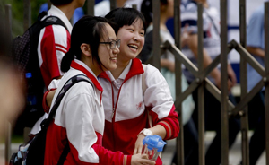对话|“期待上海高考新方案减轻学生负担，减少考砸风险”