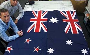 新西兰总理：改改改，国旗不能和澳大利亚的这么像！