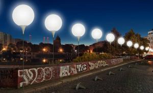 柏林墙倒塌25周年：在气球和欢乐颂中期待一个没有墙的世界