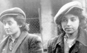 这本记录纳粹暴行的犹太少女日记初版时，二战尚未结束