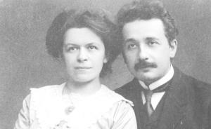 爱因斯坦寄语私生女：我还没见过她，可是我已经如此爱她