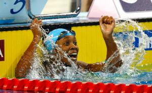 泳坛诞生首个黑人女子冠军，“黑人不适合游泳”真的科学吗？