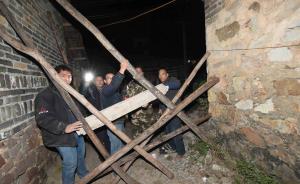 广西钦州一民房墙体坍塌，4名孩子放学经过被埋3死1伤