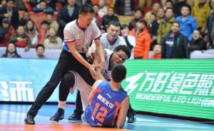 欢迎收看CBA散打赛，锁喉、见血已成当下中国篮球高频词