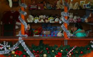 上海圣诞集市逾20个遭冷遇，业内人士：越来越没创意