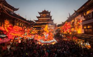 举办20年上海豫园灯会今年停办，曾创纪录7天待客300万