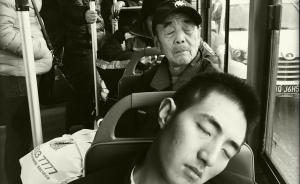 市政厅|北京的公交极端出行者：他们为何早起，为何游荡？