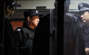 60天两起暴力事件，公安部高层京沪湘苏夜查火车站