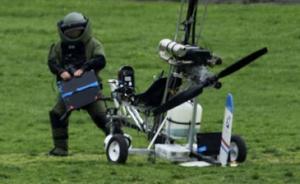 直击|直升机非法闯入美国国会山，拆弹部队紧急行动