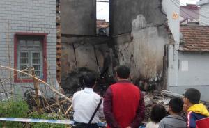上海5天内两起液化气钢瓶爆炸致民宅坍塌事件，一对父子身亡