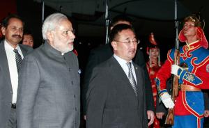 印度总理首访蒙古为制衡中国？谈军事铀矿合作，还为入常拉票