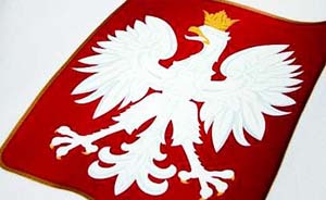 波兰：红色天幕下的白鹰