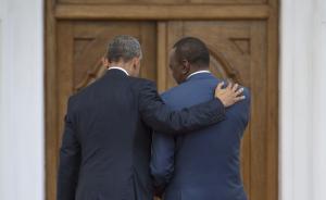 奥巴马访家乡肯尼亚谈同性权益，肯总统当面反对：价值观不同