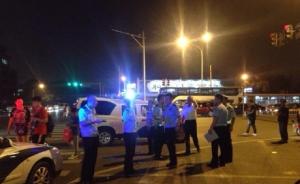 北京宣武门29日晚一辆奥迪车连撞多人，肇事司机已被控制