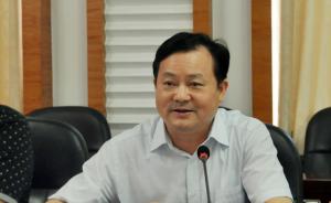 永州市委副书记、代市长易佳良高票当选市长，前任6月被免职