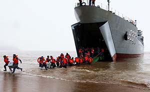 中国军队首次在东海近岸岛屿组织重大自然灾害抢险救灾演习