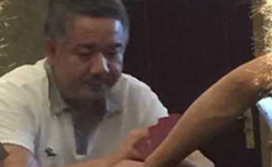 湖南溆浦公安副局长被“妻子”举报受贿通奸，纪委启动初核