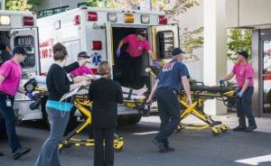 美国俄勒冈州校园枪案致逾30人死伤，枪手已被击毙