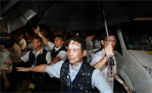 马英九回应张志军访台遭泼漆：暴力绝非台湾民主该有的面貌