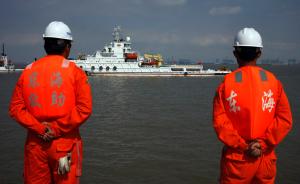 轮船被撞起火船员落水：东部海区应急救援演练在沪举行