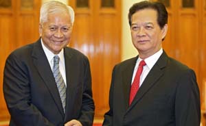 越南总理露面谈南海，打破“因贪腐被查”传言