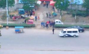 徐州警方回应“男子在财政局门口被杀”事件：被砍伤，在侦查