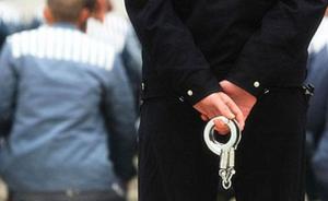 被控为“狱中骗色”在押犯传递手机，黑龙江讷河监狱民警受审