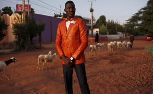 非洲最穷国家的时装秀，展示的是成为纺织大国的梦想
