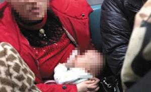 “地铁哺乳”当事人丈夫还原经过：孩子饿了，怕哭声影响乘客