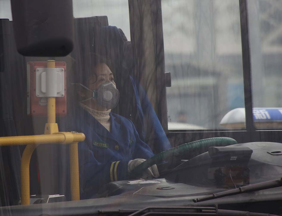 2015-12-08T095008Z_2007850827_GF10000258417_RTRMADP_3_CHINA-POLLUTION