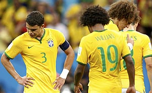 数据控 | 巴西黄牌失球“称冠”，荷兰23人全部登场
