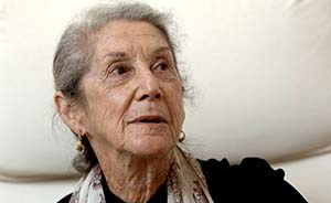 南非诺贝尔文学奖得主戈迪默去世，曼德拉出狱时最想见的人有她