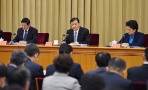 刘云山出席全国宣传部长会议：强化看齐意识，同中央保持一致
