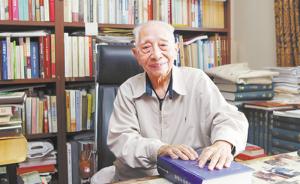 中国新闻学界泰斗、中国人民大学新闻学院教授甘惜分逝世
