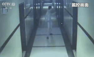 芜湖女大学生坠亡最新监控曝光：醉酒、换酒店开房间、报警