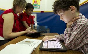 平板电脑走进美国中小学课堂，编程成为英国小学必修课