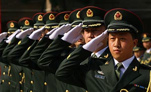 省级军警司令政委大调整，驻港与新疆履历受重视