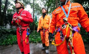 上海鼓励民间志愿者有序参与突发事件应急服务