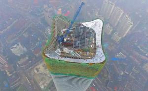 上海浦西第一高楼预计年底亮相，与陆家嘴高楼群隔江相望
